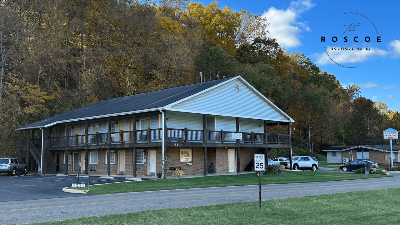 The Roscoe Motel Roscoe Village